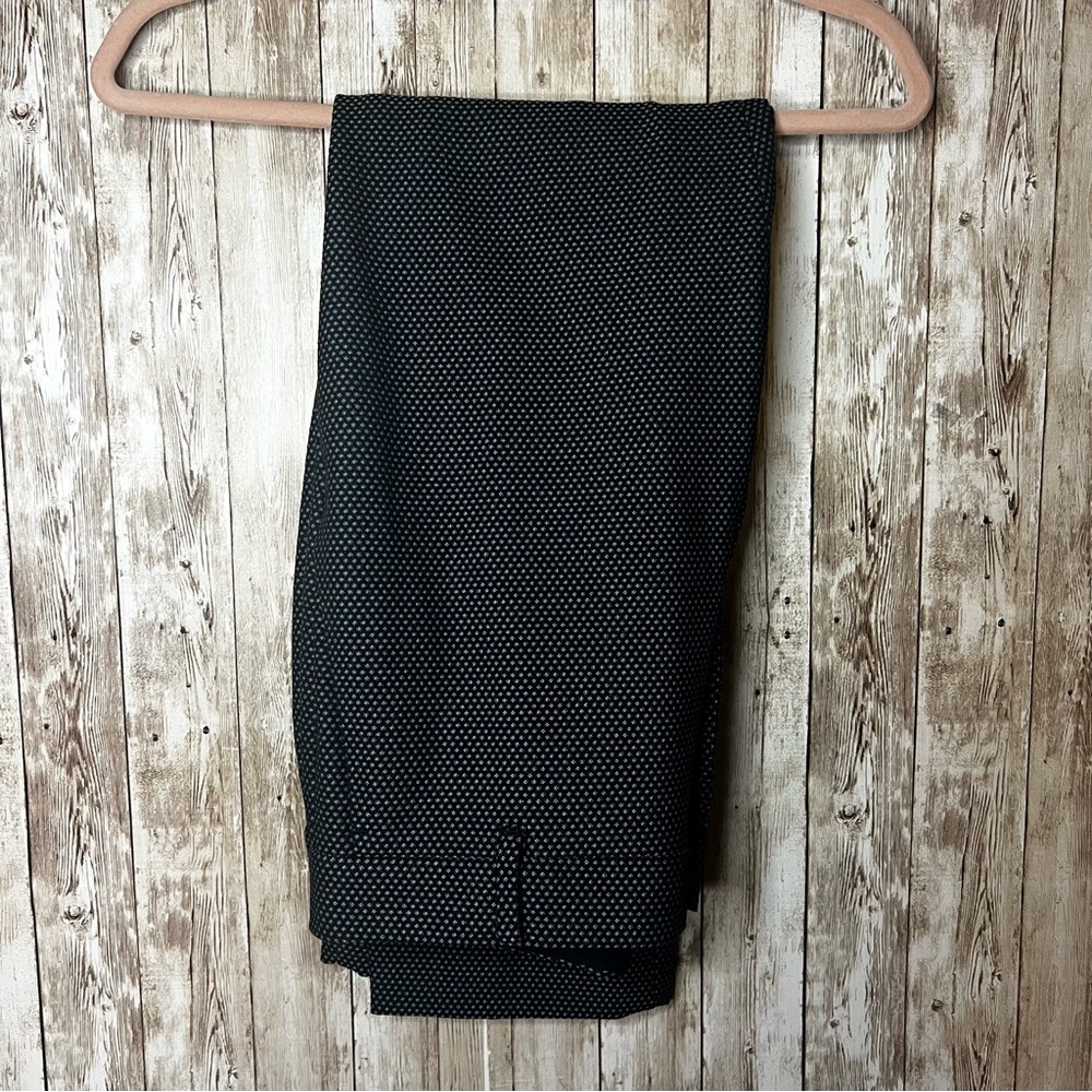 Ann Taylor Navy‎ and Sky Blue Polka Dot Pants size 6